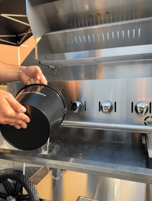 Crown Verity 36" PRO Grill Package (CV-MCB-36PRO-NG/CV-MCB-36PRO-LP) | Friendlyfires.ca