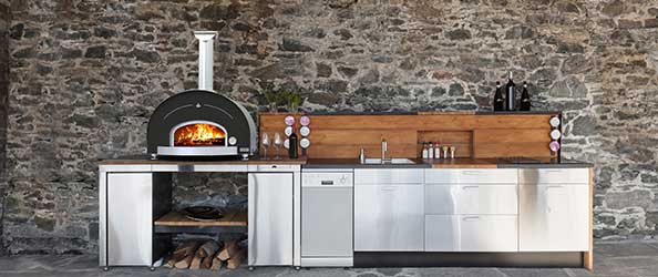 Outdoor Pizza Ovens at Friendly Fires
